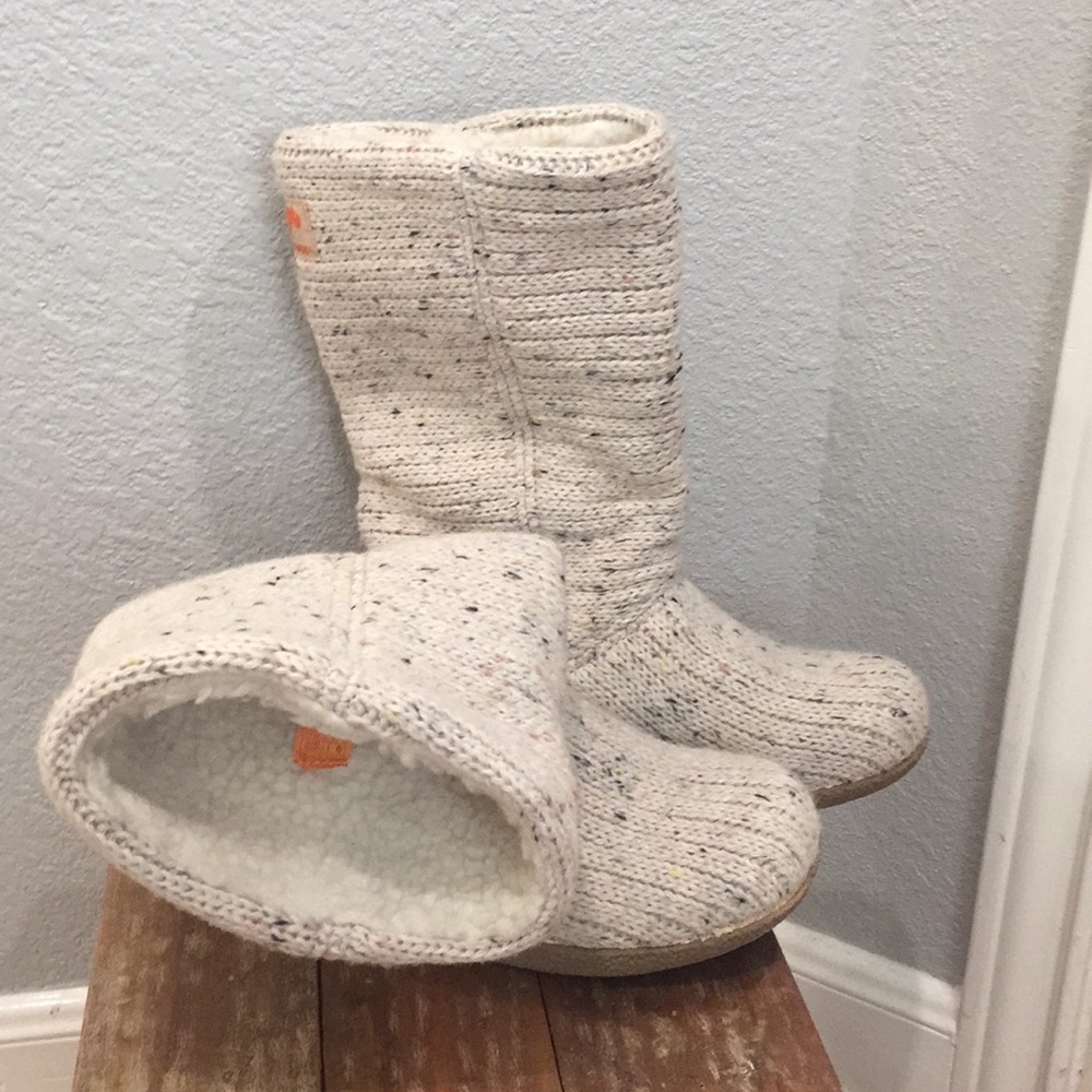 Rocket dog boots
